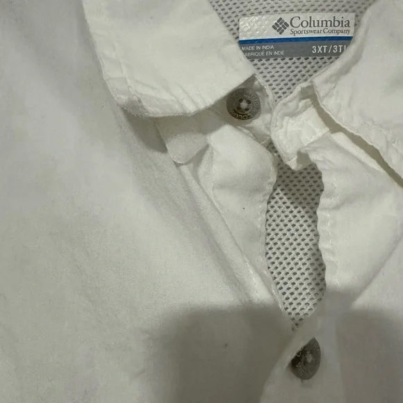 Columbia Men's Casual White Button Down Fishing Gear shirt. 3XL - Picture 3 of 5